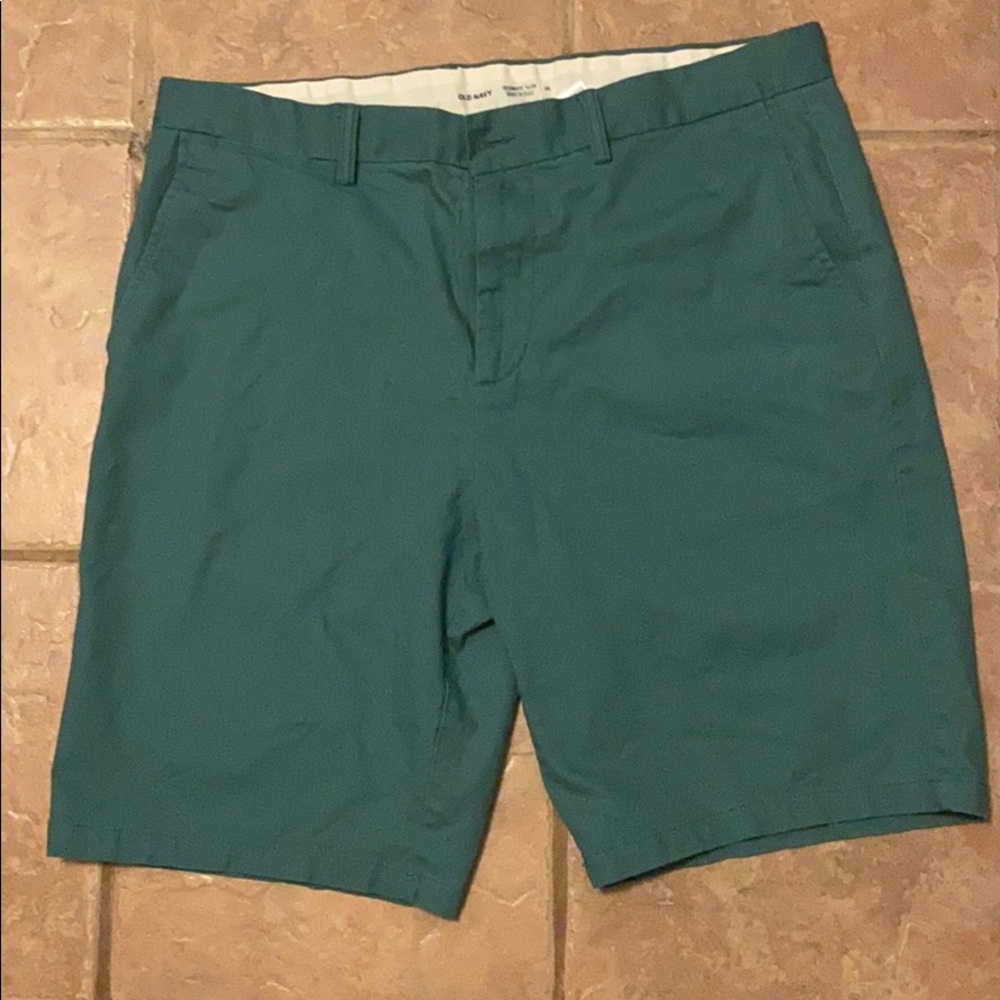 Old Navy size 36 Persian Green Shorts